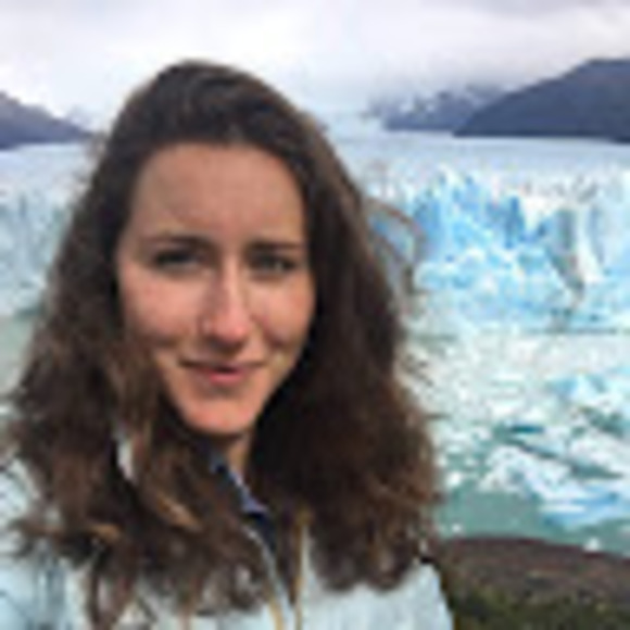 Meet your Posher, Katie - Picture 1 of 1